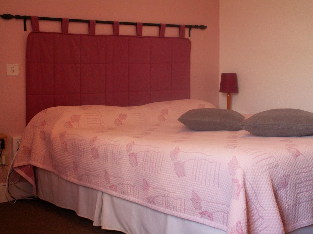 מלון Frayssinet Le Relais Du Pont De Rhodes חדר תמונה