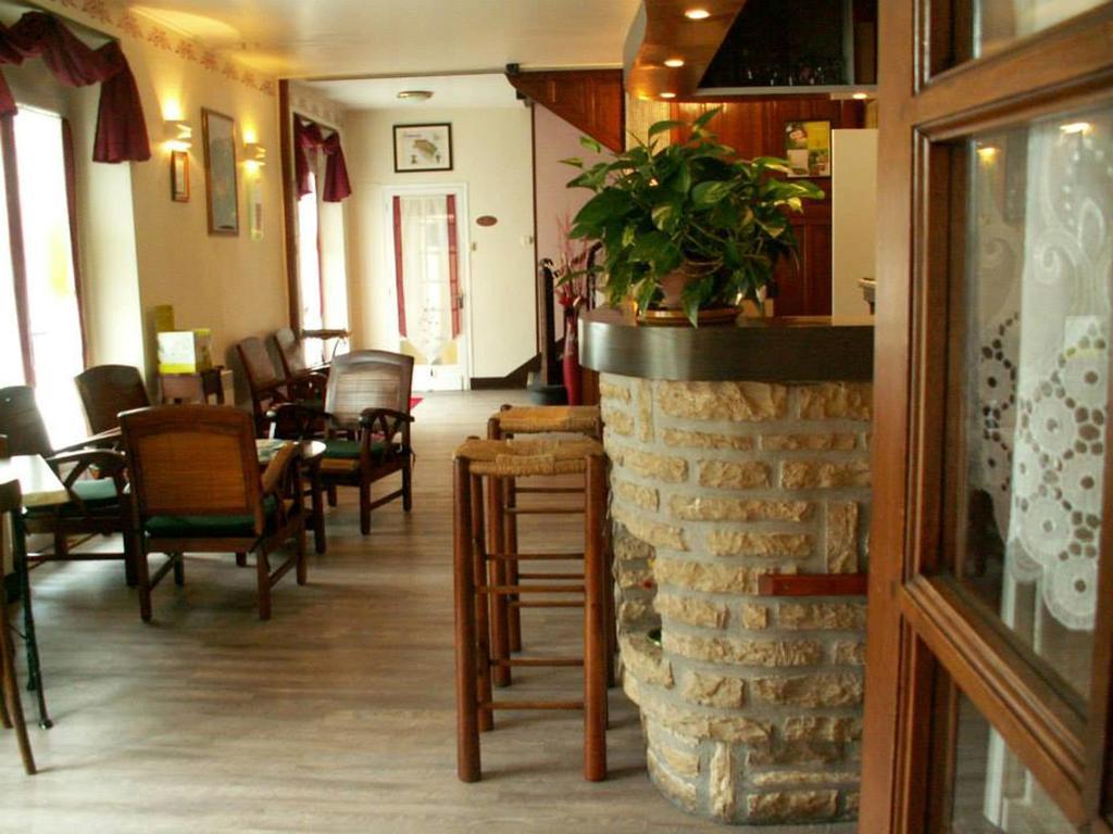 מלון Frayssinet Le Relais Du Pont De Rhodes מראה חיצוני תמונה