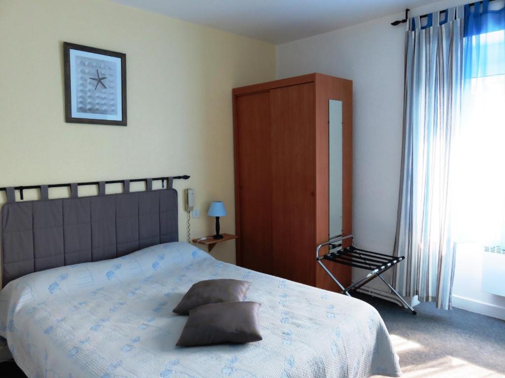מלון Frayssinet Le Relais Du Pont De Rhodes חדר תמונה